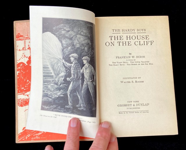 This image has an empty alt attribute; its file name is hardy-2-cliff-e.jpg